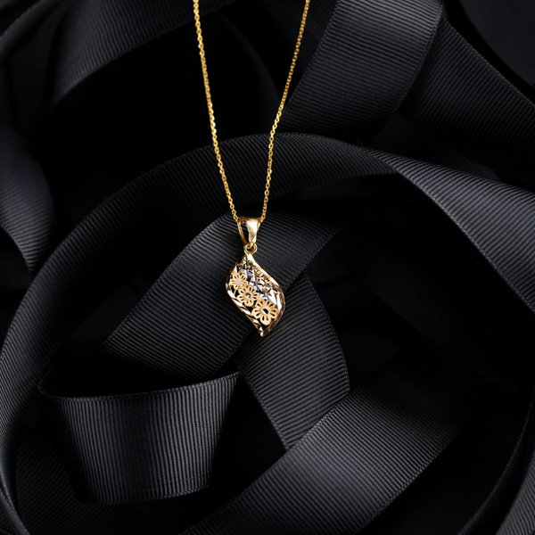 Créez votre pendentif personnalisé avec des souvenirs uniques